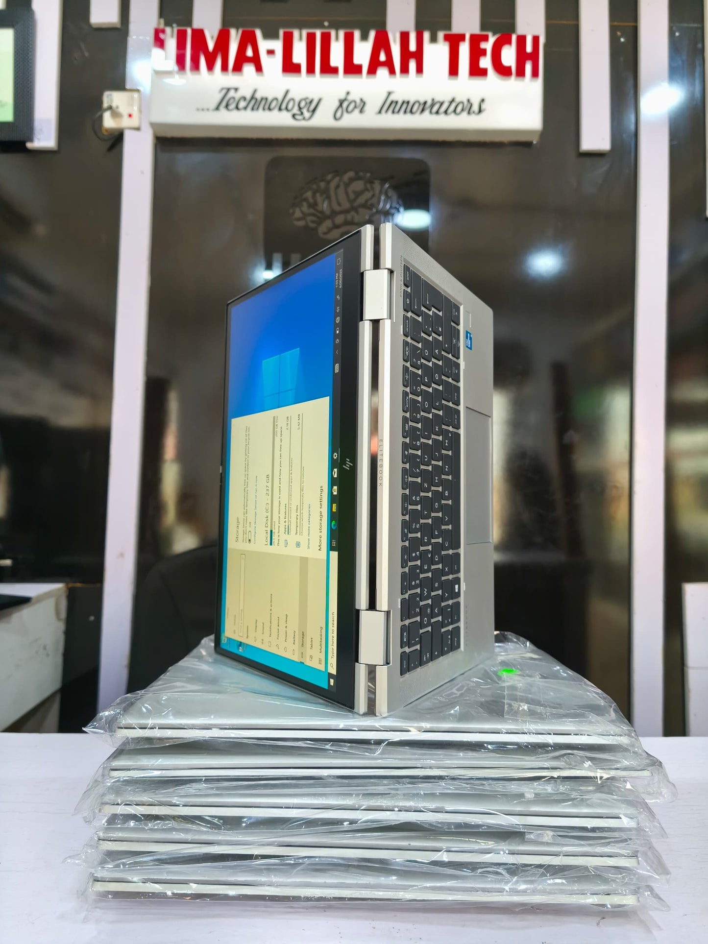 HP Elitebook 1040 G8 x360