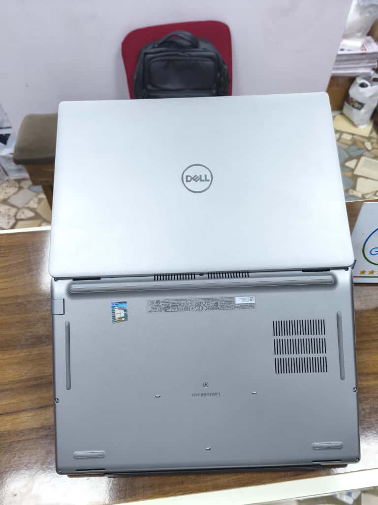Dell Latitude 5320 2-in-1