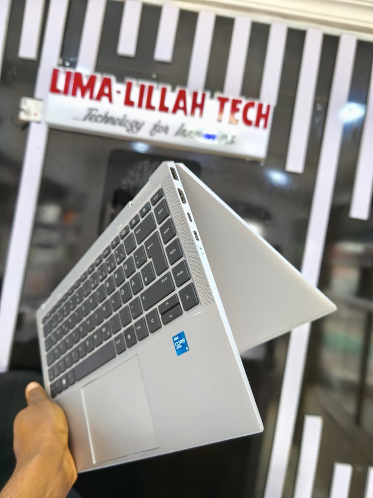 HP Elitebook 1040 G8 x360