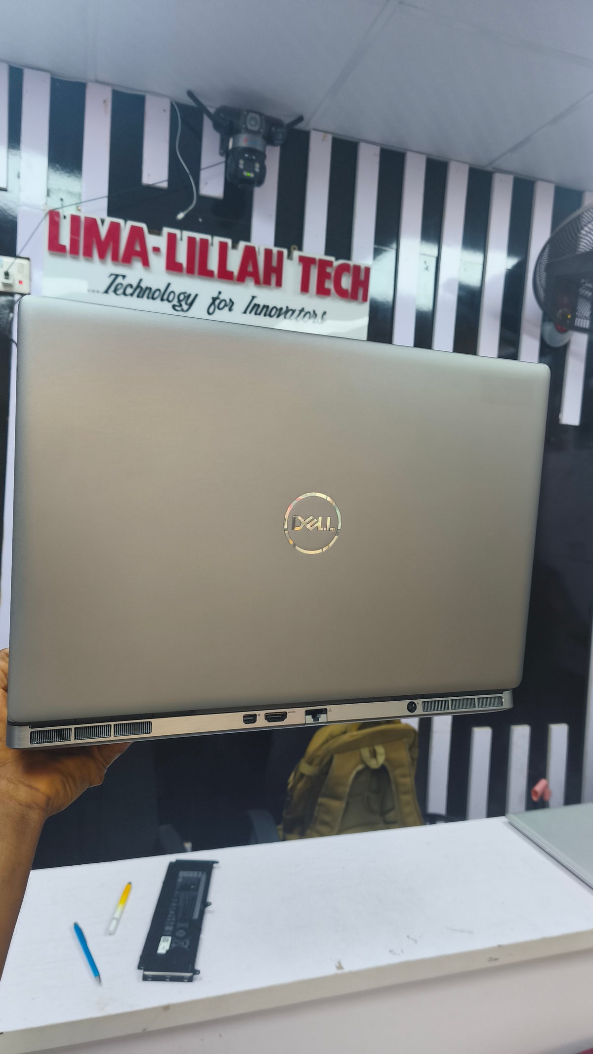 Dell precision 7560 8GB Graphics Workstation