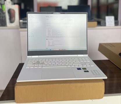 HP Omen 16 Transcend 16 (OPEN BOX)