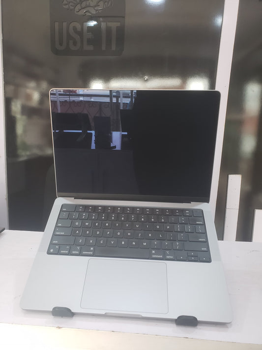 MacBook Pro 2021 M1 pro