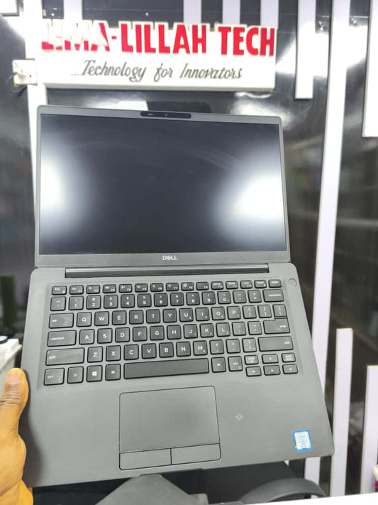 Dell Latitude 7400
