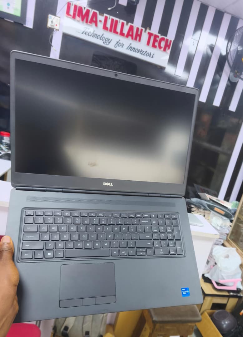 Dell precision 7760
