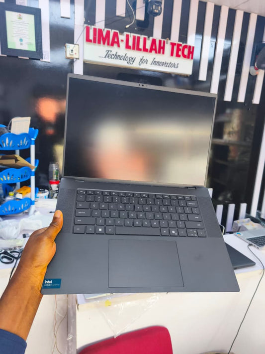 Dell Precision 5690 (Made in 2024)
