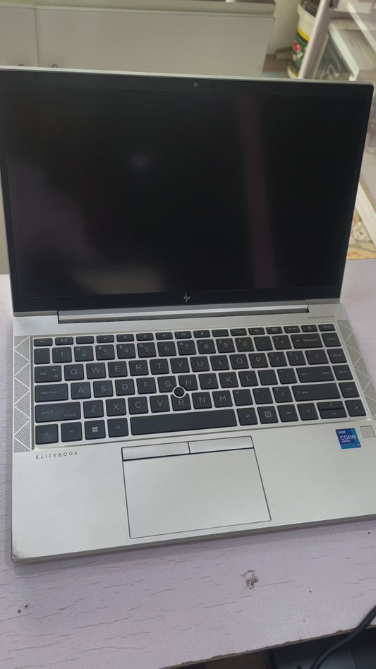HP EliteBook 840 G8  14" FHD Touchscreen
