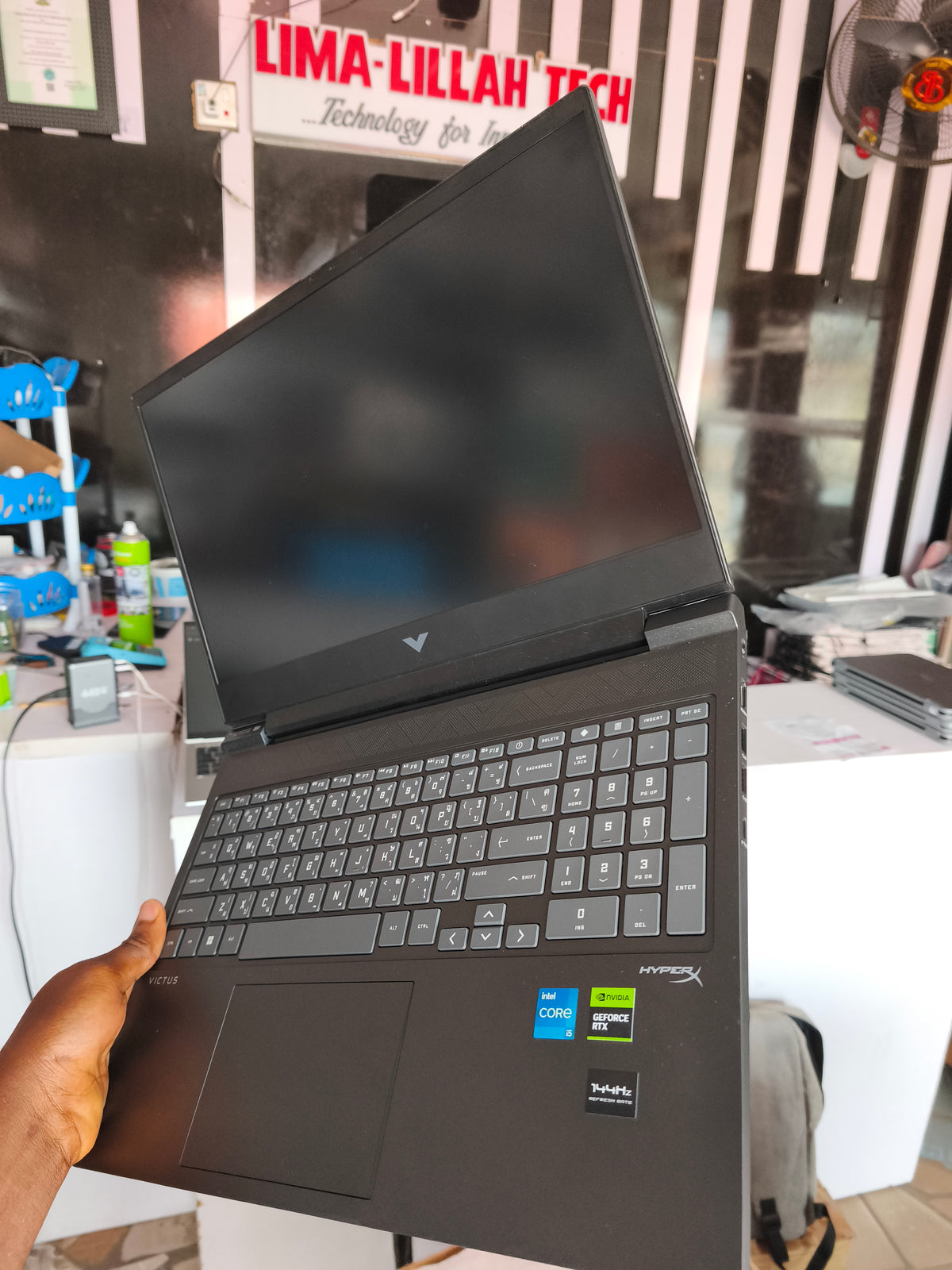 HP VICTUS 16 Gaming