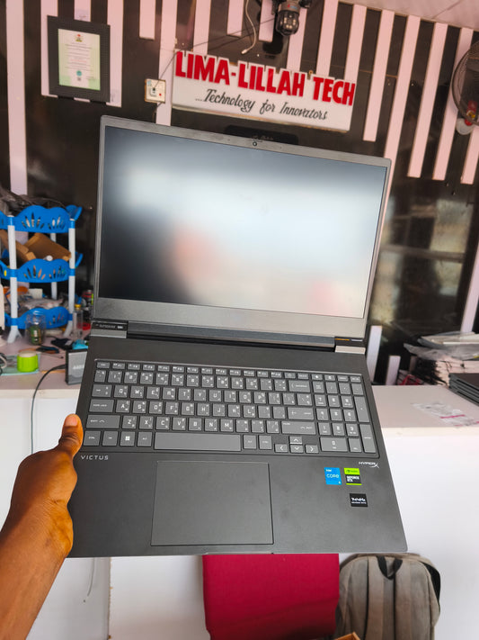 HP VICTUS 16 Gaming