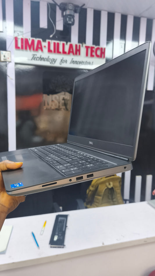 Dell precision 7560 8GB Graphics Workstation
