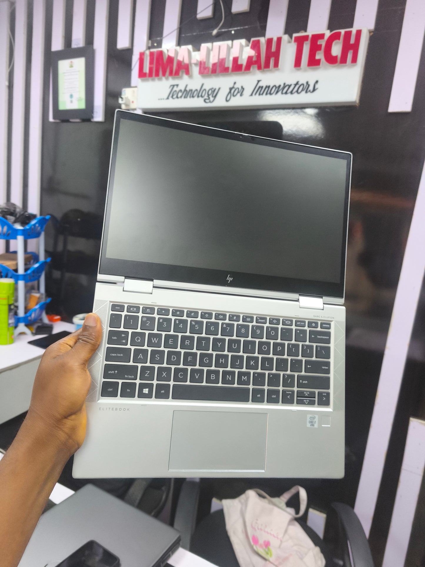HP Elitebook 830 G7 x360 i7 10th gen