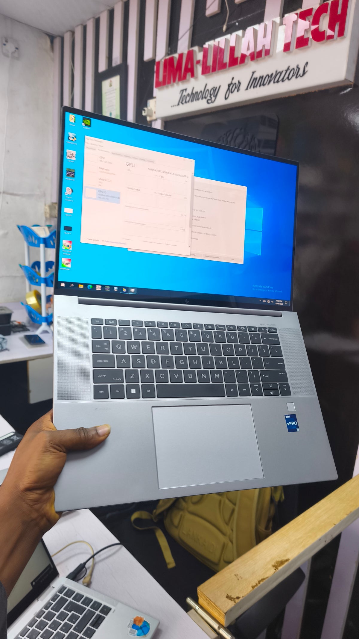 Zbook Studio 16 G10