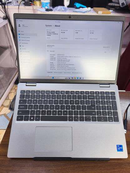 Dell Precision 3561