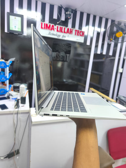 HP Elitebook 840 G9