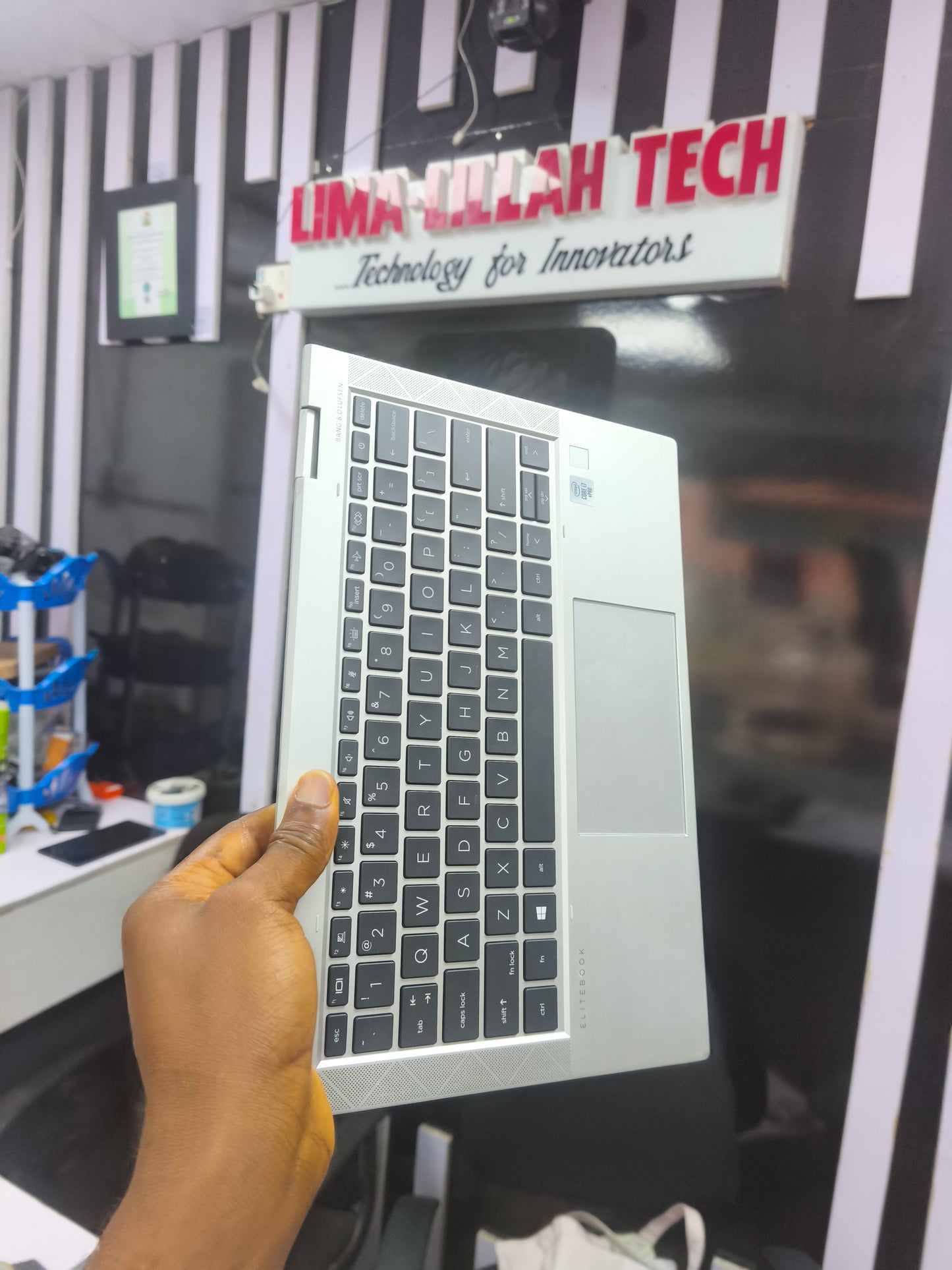 HP Elitebook 830 G7 x360 i7 10th gen
