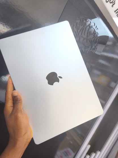 MacBook Pro (14-inch, 2021), Space Gray
